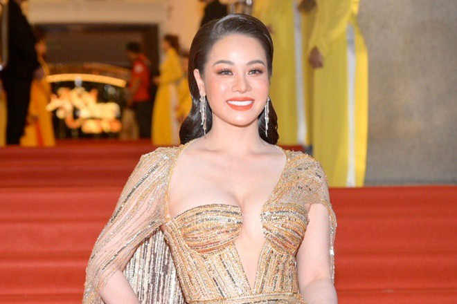 Showbiz 11/1: Bất ngờ với số tiền BlackPink kiếm được từ YouTube mỗi tháng ảnh 3