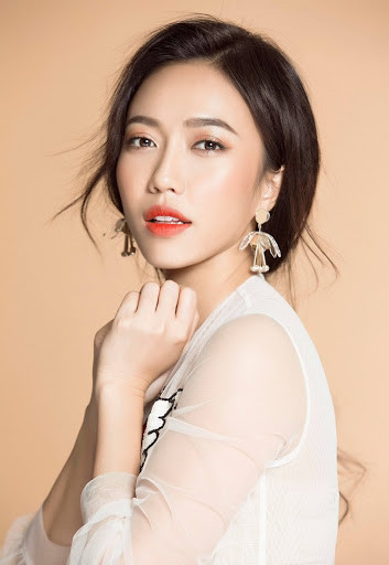 Diệu Nhi phản ứng 'gắt' khi bị chỉ trích vì muốn ôm chồng Đông Nhi ngày 14/2 ảnh 3