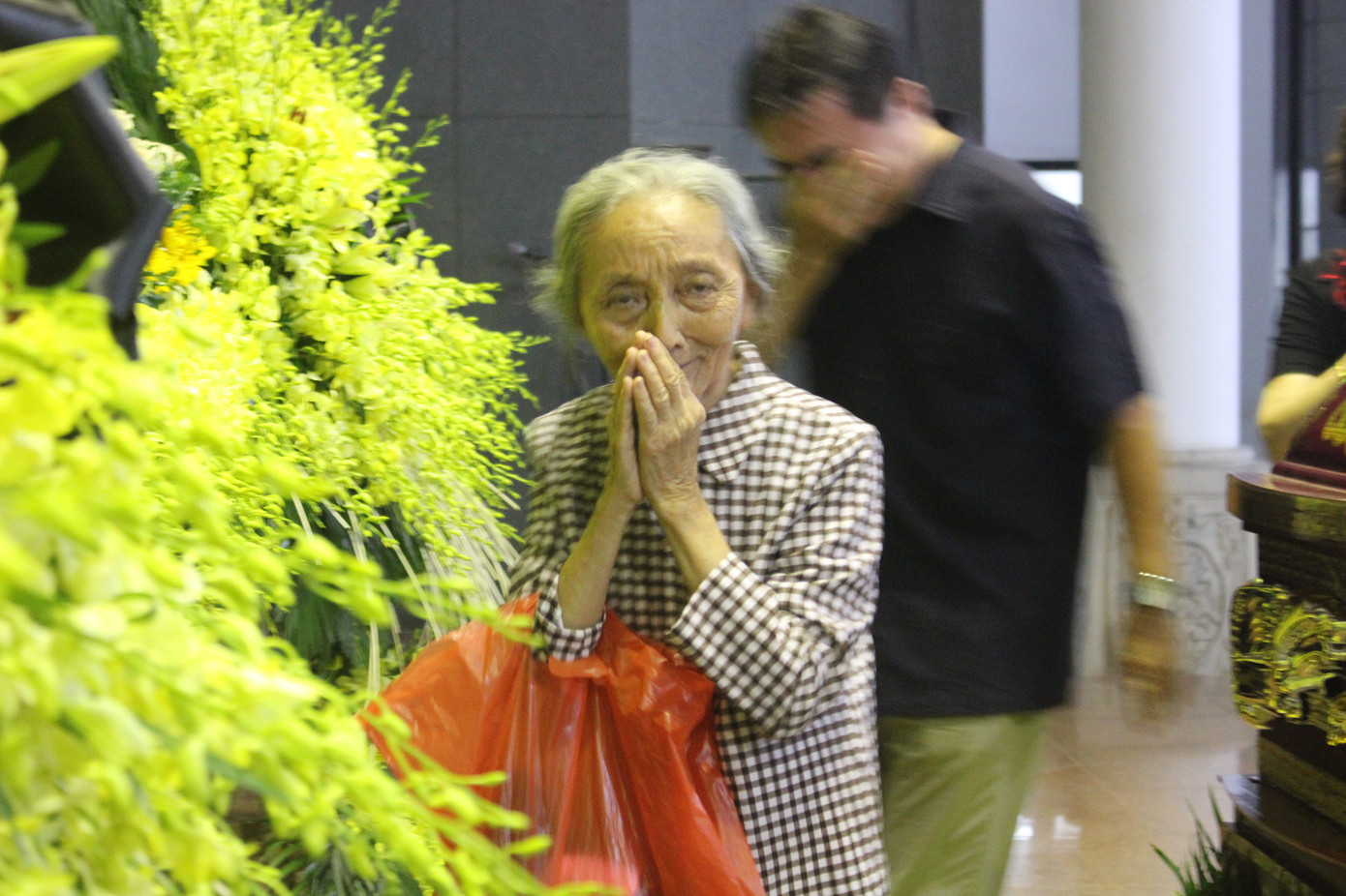 Gia đình, đồng nghiệp tiễn biệt NSƯT Hoàng Yến ảnh 6