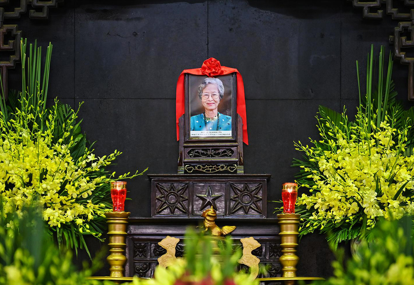 Các nghệ sĩ đau buồn chia sẻ về NSƯT Hoàng Yến trong lúc tiễn biệt bà ảnh 2