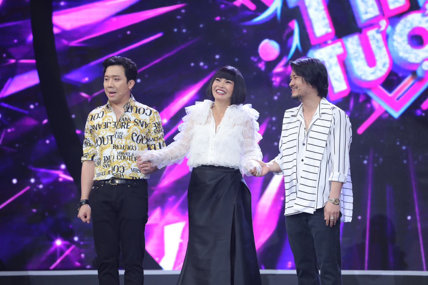 Trấn Thành 'sửng sốt' với giọng ca của 'bản sao' danh ca Giao Linh ảnh 1