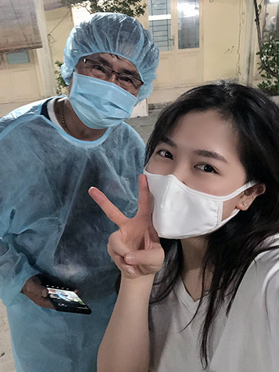 Cô gái 'gây bão' từ khu cách ly Covid-19 ảnh 1