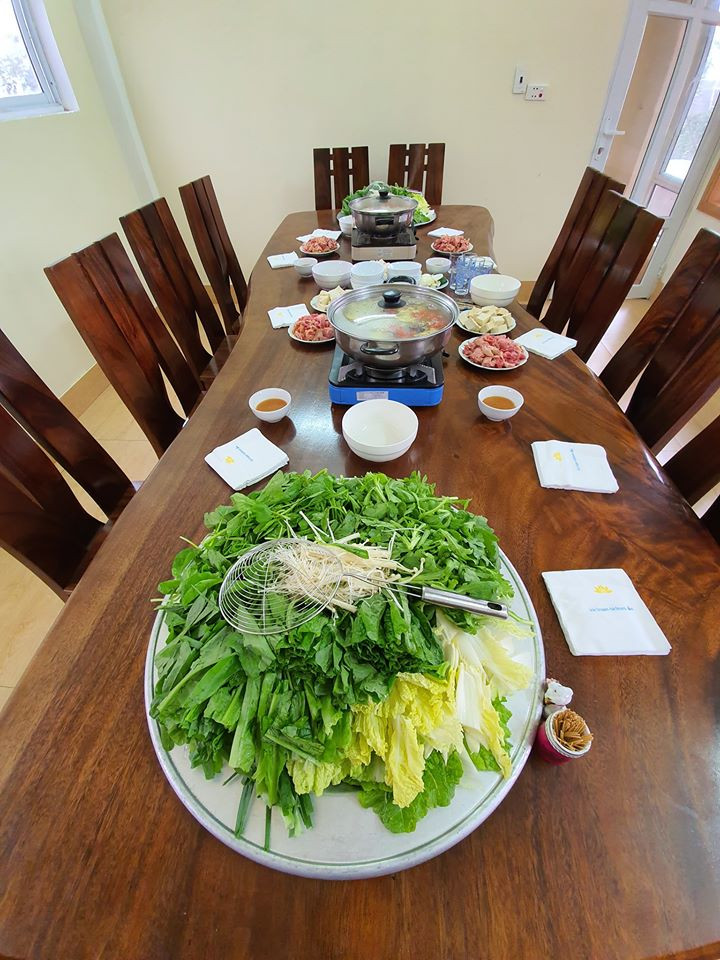 Sao Việt 27 Tết: Bảo Thanh cùng chồng đi chợ sắm đồ, Tuấn Hưng về thăm mẹ ảnh 4