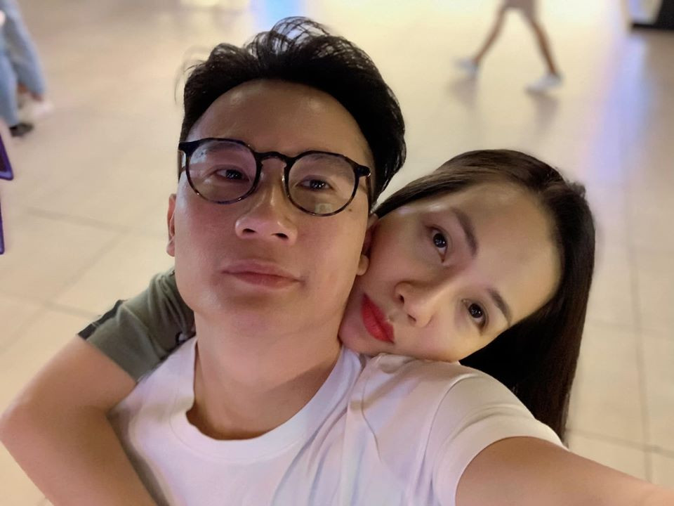 Muôn kiểu đón năm mới 2020 của sao Việt ảnh 12