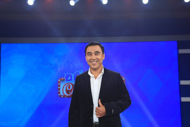 Showbiz 26/5: Nữ ca sĩ Hàn bị bạn diễn tấn công ngay trên sân khấu ảnh 7