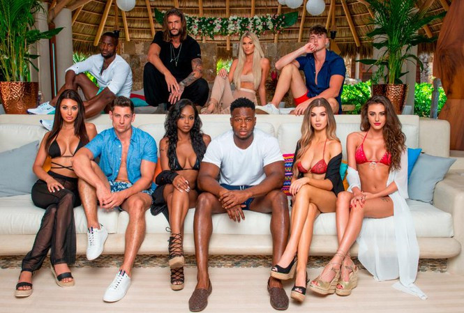 Showbiz 21/4: Hoa hậu Playboy qua đời ở tuổi 33 nghi do tự tử ảnh 2