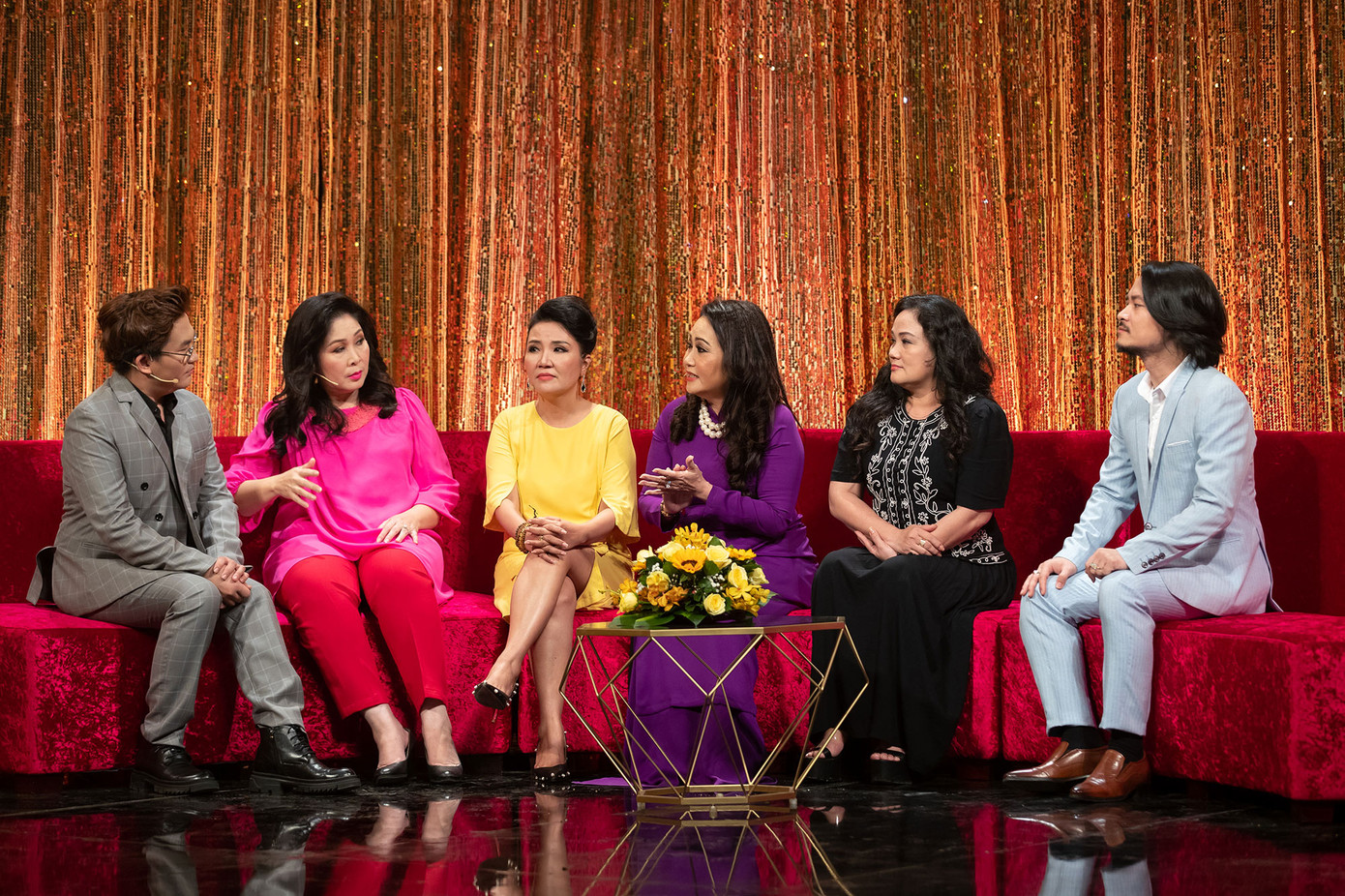 Ngân Quỳnh rớt nước mắt cảm ơn chị cả Thanh Hằng vì giúp cô quay lại với nghề ảnh 1