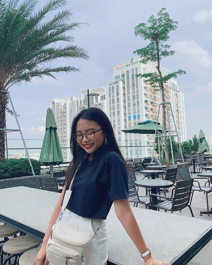 Showbiz 16/1: Tim bị nghi phẫu thuật thẩm mĩ vì gương mặt khác lạ ảnh 7