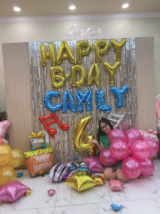 Showbiz 8/4: Vì sao hot boy Trần Bình bị đuổi khỏi nhóm nhạc sau 2 tháng ra mắt? ảnh 5