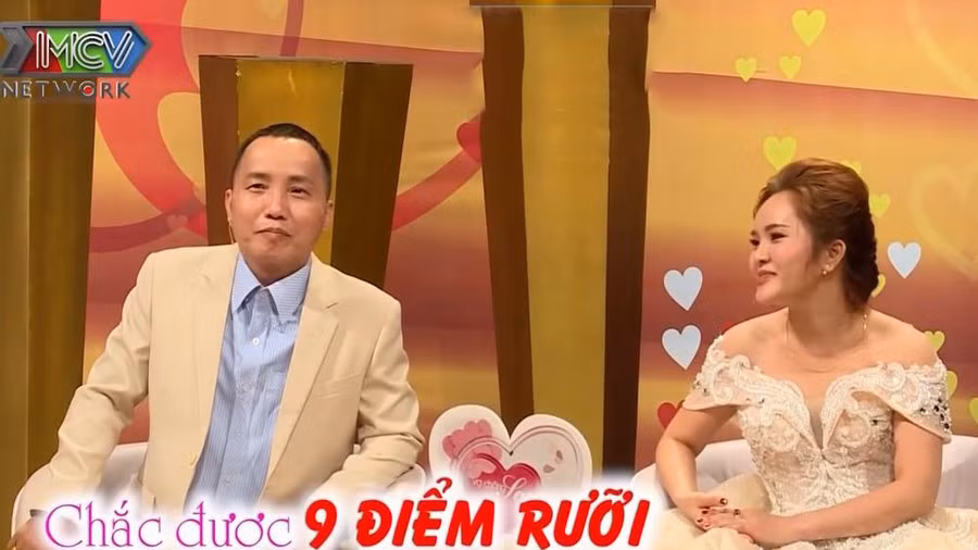 'Điểm mặt' những gameshow kể chuyện giường chiếu, chứa cảnh dung tục phản cảm ảnh 1