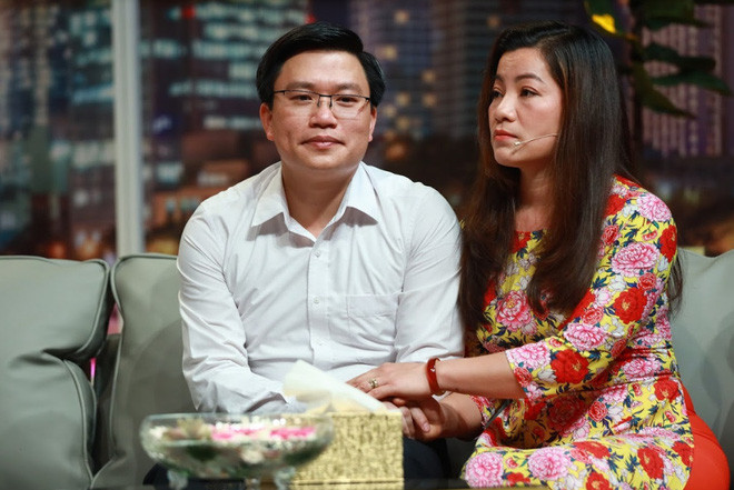 NSND Hồng Vân 'nổi da gà' khi đối đáp với cậu bé 'Siêu trí tuệ' 7 tuổi ở Vĩnh Phúc ảnh 3