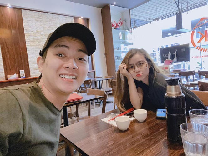 Showbiz 19/4: Sao Việt tưởng nhớ nghệ sĩ Lê Bình trong ngày giỗ đầu ảnh 7