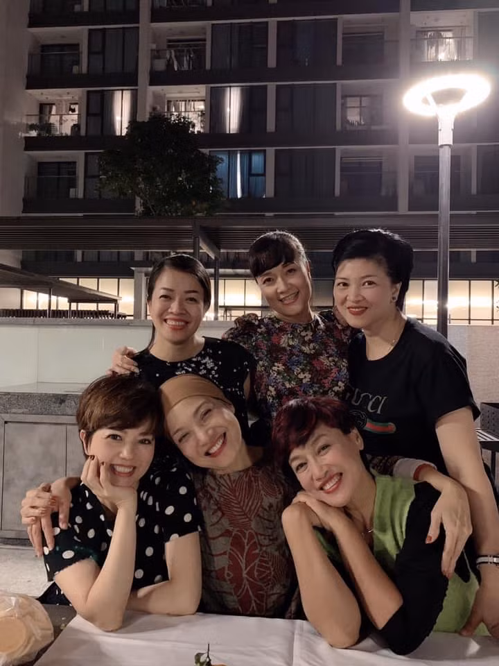Cuộc sống hiện tại vui vẻ của Ngọc Huyền sau ly hôn Chí Trung ảnh 2