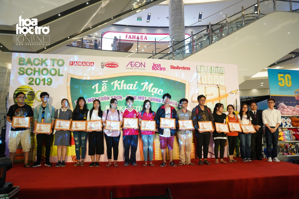 ‘Trao một cuốn sách – tặng một tương lai’: Gửi yêu thương qua từng trang sách cũ ảnh 2