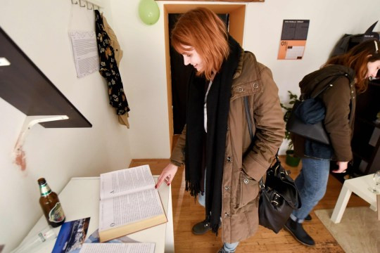 Kì lạ với Bảo tàng của những người say xỉn đầu tiên trên thế giới ảnh 8