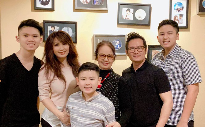 Showbiz 11/4: Ốc Thanh Vân khóc nhớ Mai Phương ảnh 5