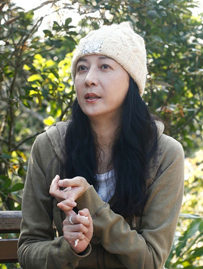 Thành Long kêu gọi đeo khẩu trang trong khi con gái không có tiền mua ảnh 1