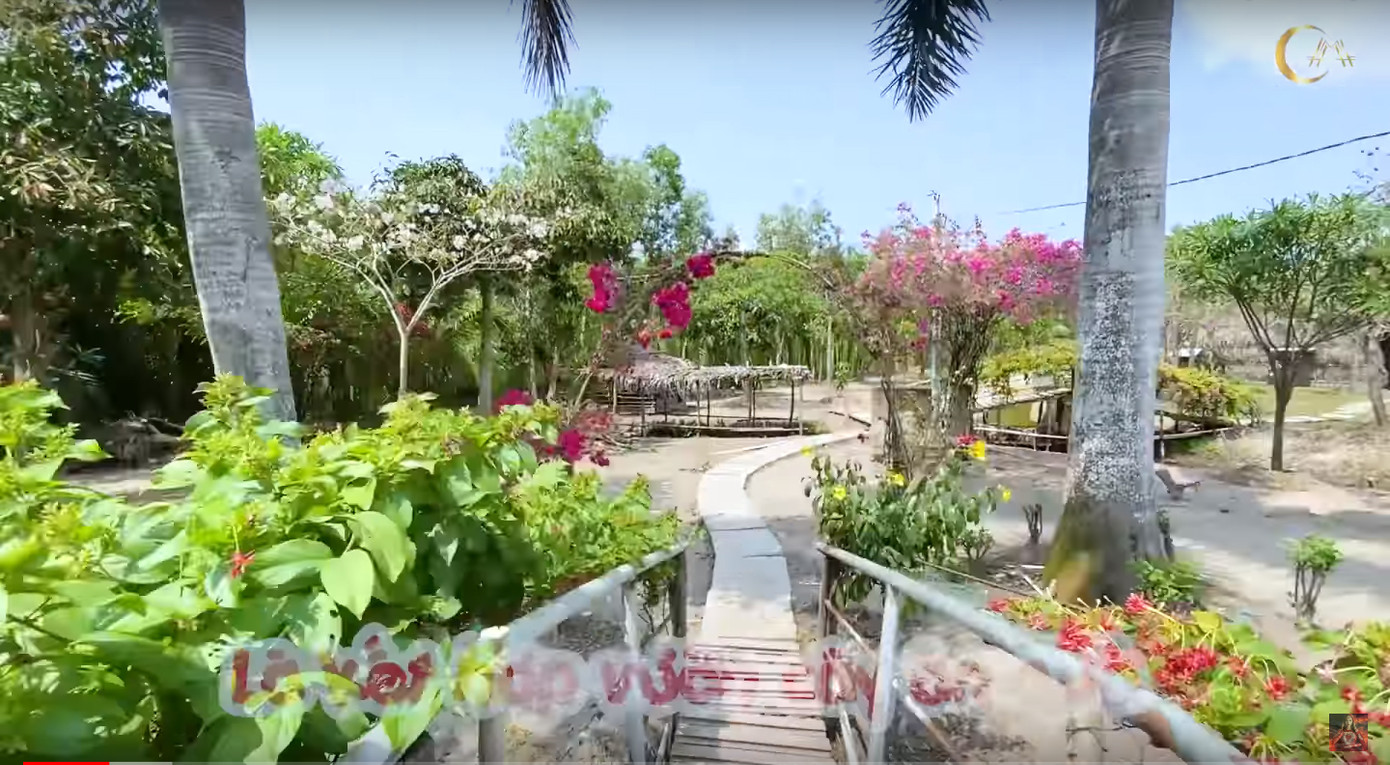 Minh Hằng gây choáng vì sở hữu khu vườn rộng tới 2.000 m2 gần thành phố ảnh 1