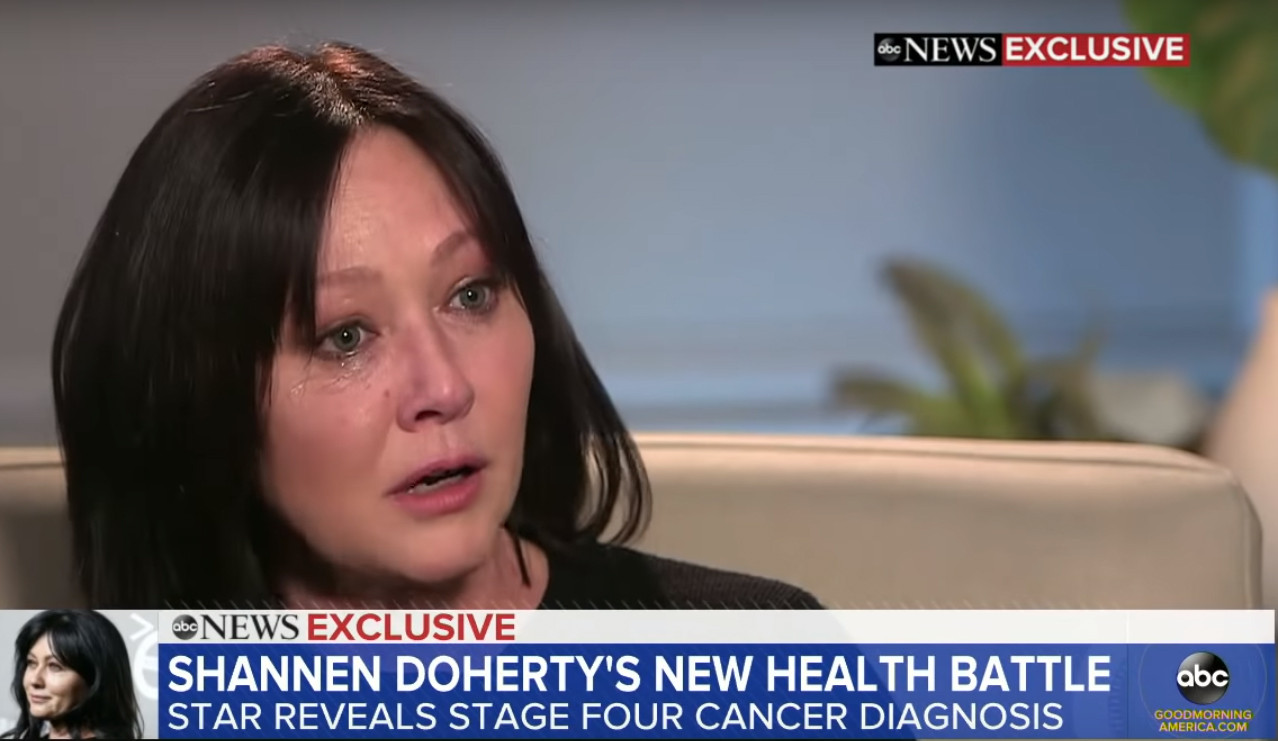 Chị cả 'Phép thuật' bật khóc tiết lộ bệnh ung thư đã chuyển sang giai đoạn 4 ảnh 1