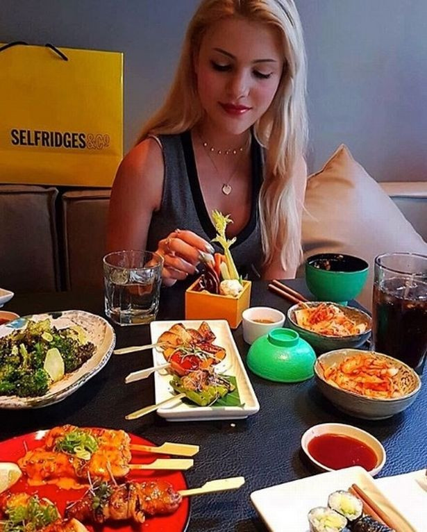 'Sugar Daddy': Xu hướng hẹn hò mạng xã hội hay hình thức mại dâm trá hình? ảnh 1