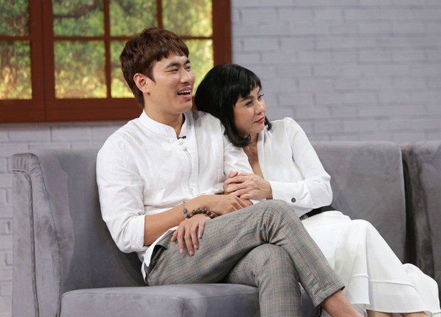 Showbiz 14/4: Cát Phượng và Kiều Minh Tuấn rạn nứt tình cảm? ảnh 1