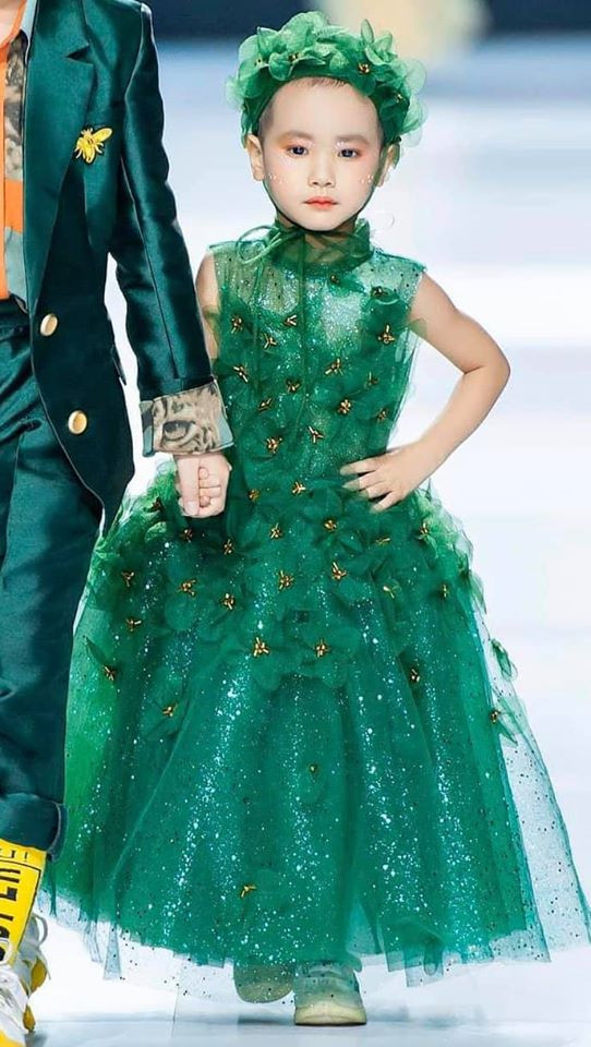 Mẫu nhí 5 tuổi Hà My qua đời: 'Con sẽ là công chúa xinh đẹp nhất thiên đường' ảnh 1