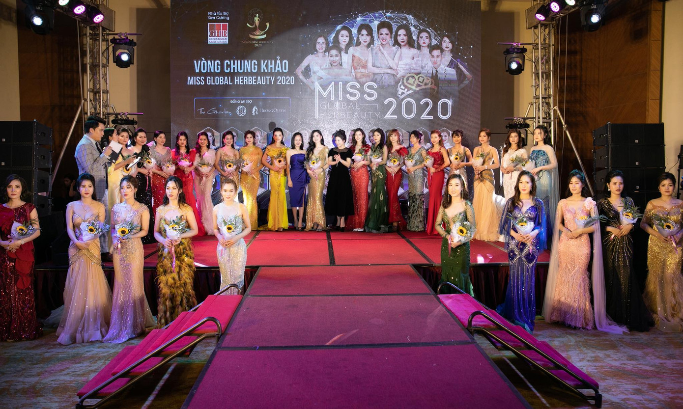 Ngọc Trinh liên quan gì đến cuộc thi nhan sắc 'chui' vừa bị phạt mức cao nhất? ảnh 1