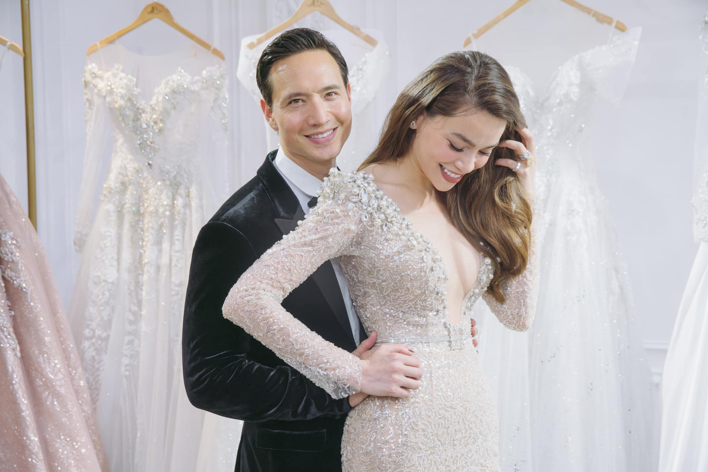 Showbiz 24/5: Tìm thấy thi thể siêu mẫu hàng đầu Pakistan trong vụ rơi máy bay thảm khốc ảnh 8