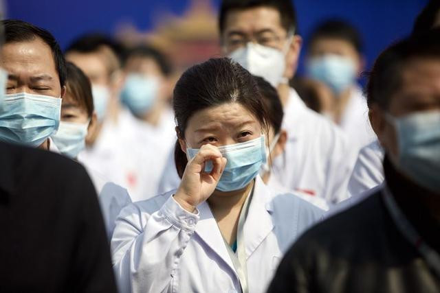 Nghệ sĩ Trung Quốc tri ân những người đã hy sinh trong cuộc chiến chống đại dịch COVID-19 ảnh 3