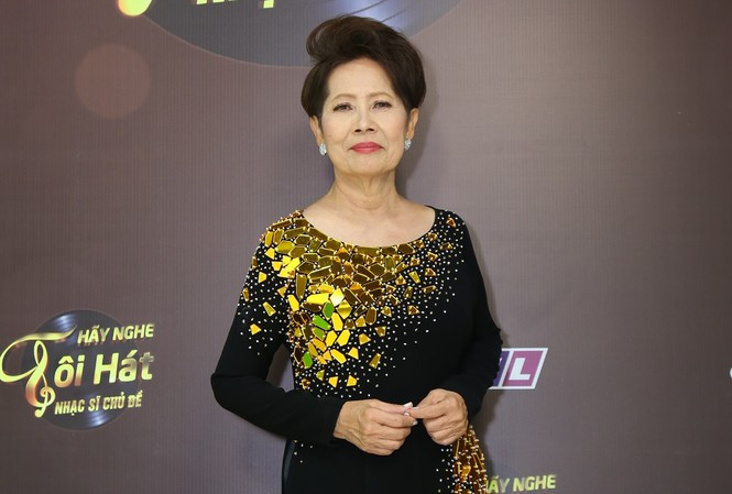 Showbiz 28/5: Hình ảnh hiếm hoi về Vương Phi gây 'sốt' ảnh 6