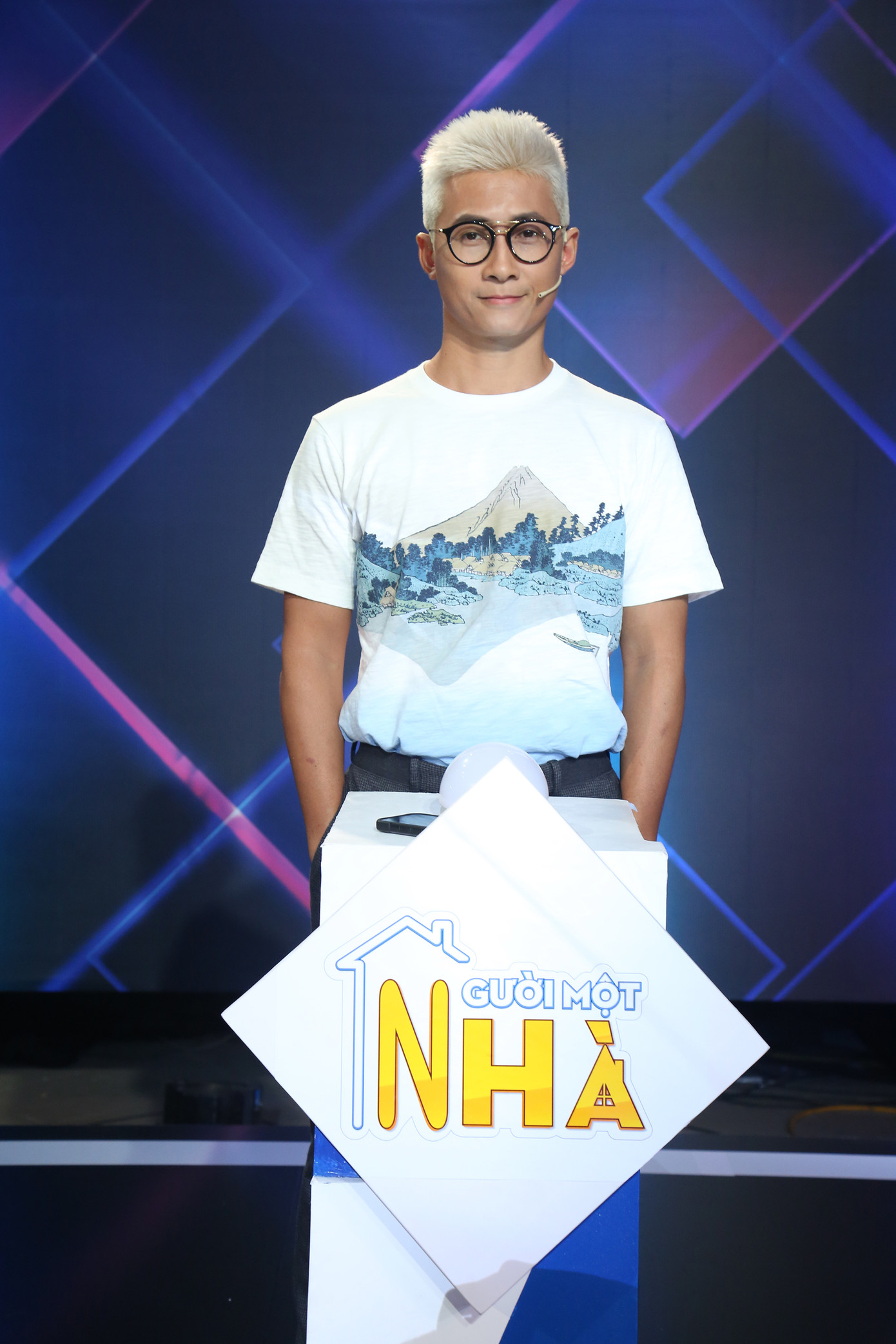 Hồ Quang Hiếu: ‘Mọi người nói tôi có mắt buồn, sẽ khóc vì tình rất nhiều’ ảnh 4