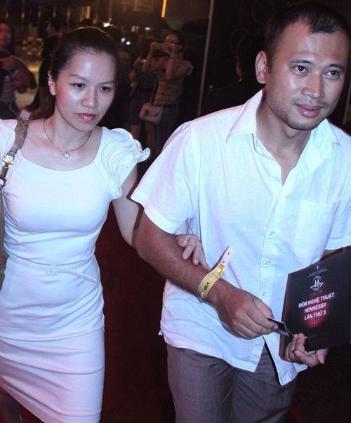 Công việc và cuộc sống kín tiếng của MC Long Vũ trước khi từ nhiệm ở VTVcab ảnh 2