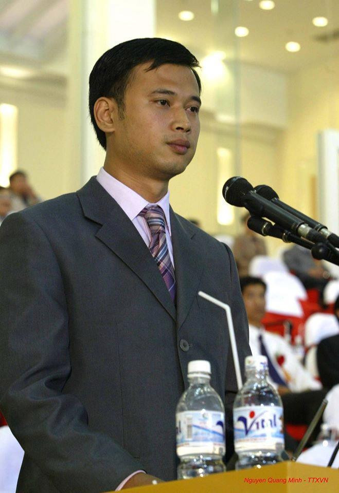 Công việc và cuộc sống kín tiếng của MC Long Vũ trước khi từ nhiệm ở VTVcab ảnh 1