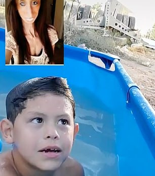 Cô gái bị cho xấu xí nhất thế giới cầu xin mọi người ngừng bắt nạt mình trên mạng ảnh 1