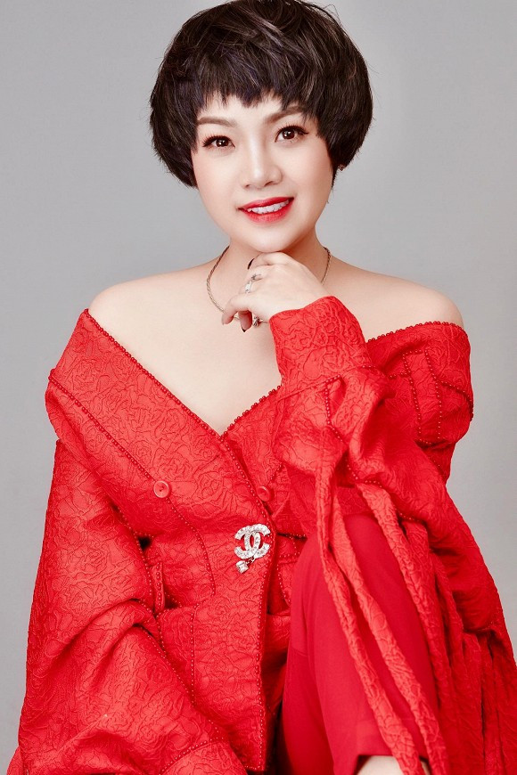 Ca sĩ Ngọc Khuê gây sốc khi rao bán khách sạn giá hơn trăm tỉ vì Covid -19 ảnh 3