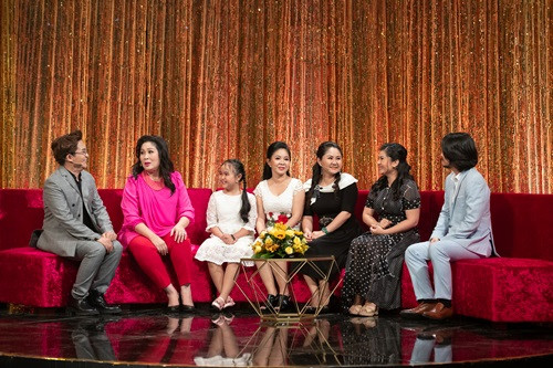 NSND Hồng Vân nhịn ăn sáng cả tháng để mua vé xem cố nghệ sĩ Thanh Nga diễn ảnh 1