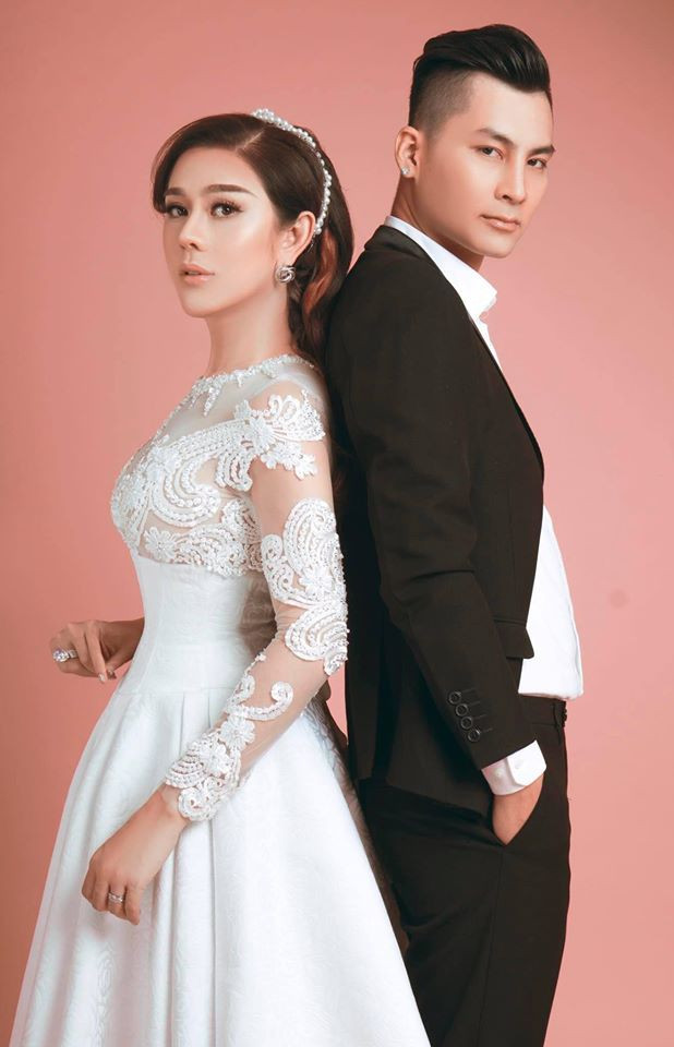 Kể từ khi kết hôn, nữ ca sĩ Lâm Khánh Chi thường xuyên đăng tải những giây phút hạnh phúc bên ông xã, chưa từng chia sẻ chuyện xung đột trong hôn nhân do đó cuộc sống hạnh phúc của “mỹ nhân chuyển giới” được nhiều người ngưỡng mộ. Bị đồn hôn nhân rạn nứt, Lâm Khánh Chi có động thái gây bất ngờ ảnh 4