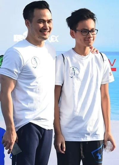 Sao Việt quyết định việc con du học nước ngoài ở lại hay về Việt Nam vì Covid-19 ảnh 1