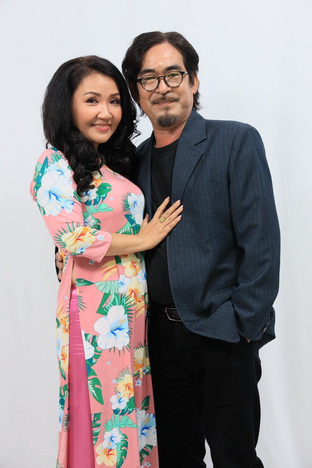 Nghệ sĩ Ngân Quỳnh bật khóc khi đọc lá thư tay của chồng ảnh 3