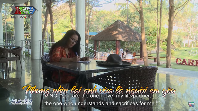 Nghệ sĩ Ngân Quỳnh bật khóc khi đọc lá thư tay của chồng ảnh 1