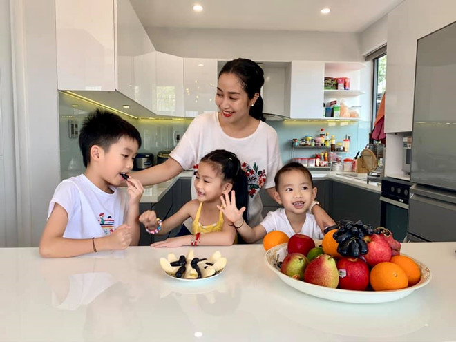 Rao bán căn hộ VIP giữa đại dịch COVID-19, Ốc Thanh Vân 'lộ' tài sản đáng ao ước ảnh 8