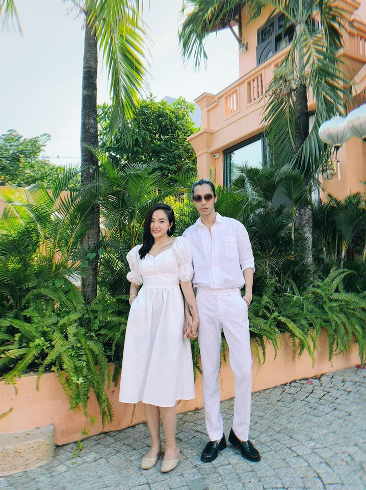 Vợ cũ Lâm Vinh Hải 'đốt mắt' người nhìn với vòng 3 siêu gợi cảm ảnh 10