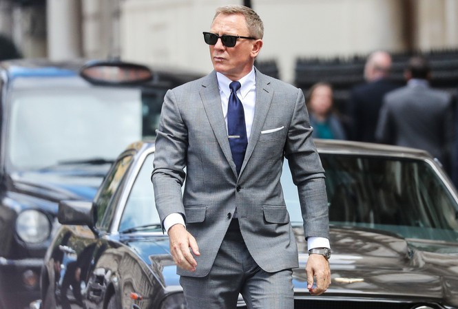 Showbiz 4/3: Diễn viên đoạt Oscar bị cáo buộc cưỡng hiếp thiếu nữ 14 tuổi là ai? ảnh 7