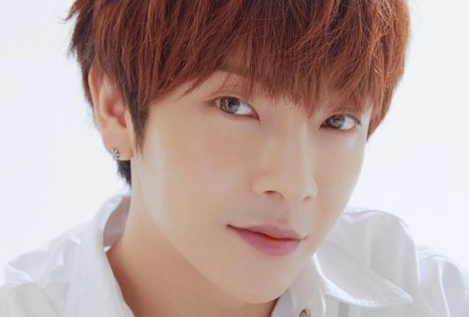 Showbiz 8/4: Vì sao hot boy Trần Bình bị đuổi khỏi nhóm nhạc sau 2 tháng ra mắt? ảnh 6