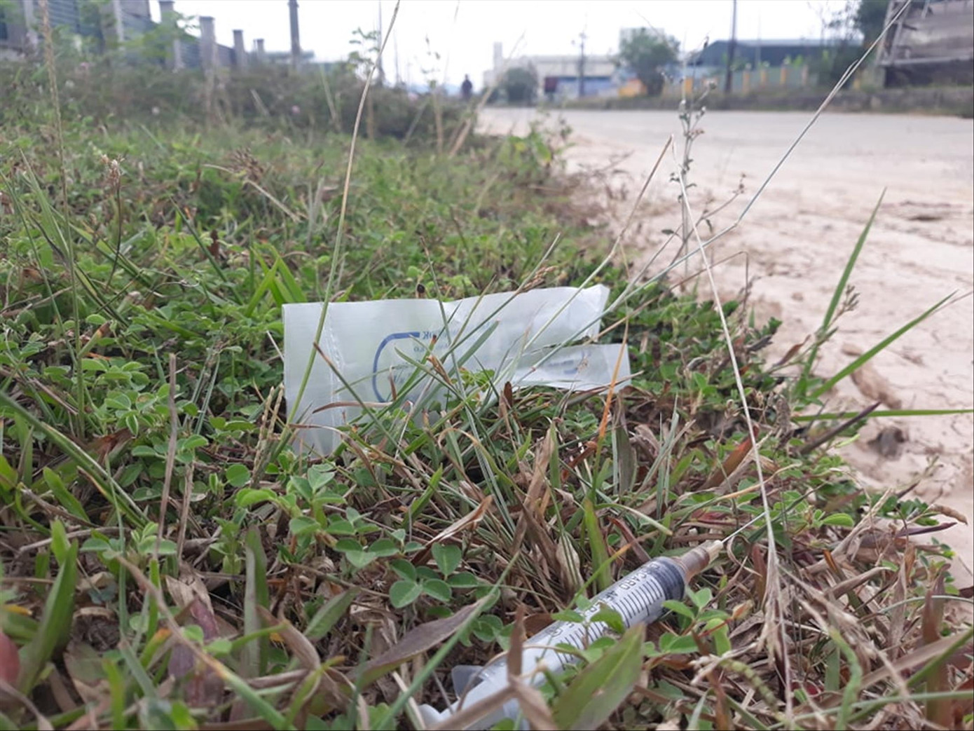 Lời giải nào cho khu công nghiệp: Vẽ cho nhiều... để bỏ hoang ảnh 1