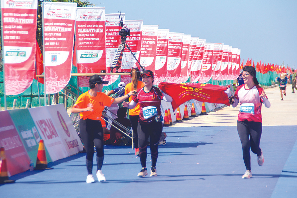 MC đường chạy Tiền Phong Marathon 2020: Chuyện giờ mới kể ảnh 1
