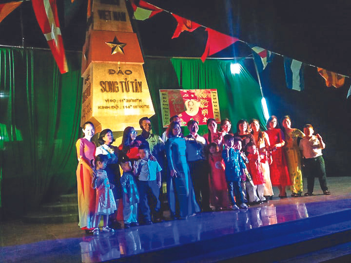 Tôi đón tết ở Trường Sa ảnh 3