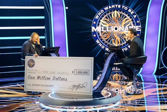 Người nổi tiếng đầu tiên chiến thắng ‘Ai là triệu phú’ bản Mỹ với 1 triệu USD ảnh 1