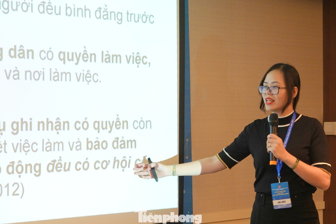 Lao động nữ trình độ đại học thất nghiệp nhiều hơn nam giới ảnh 1