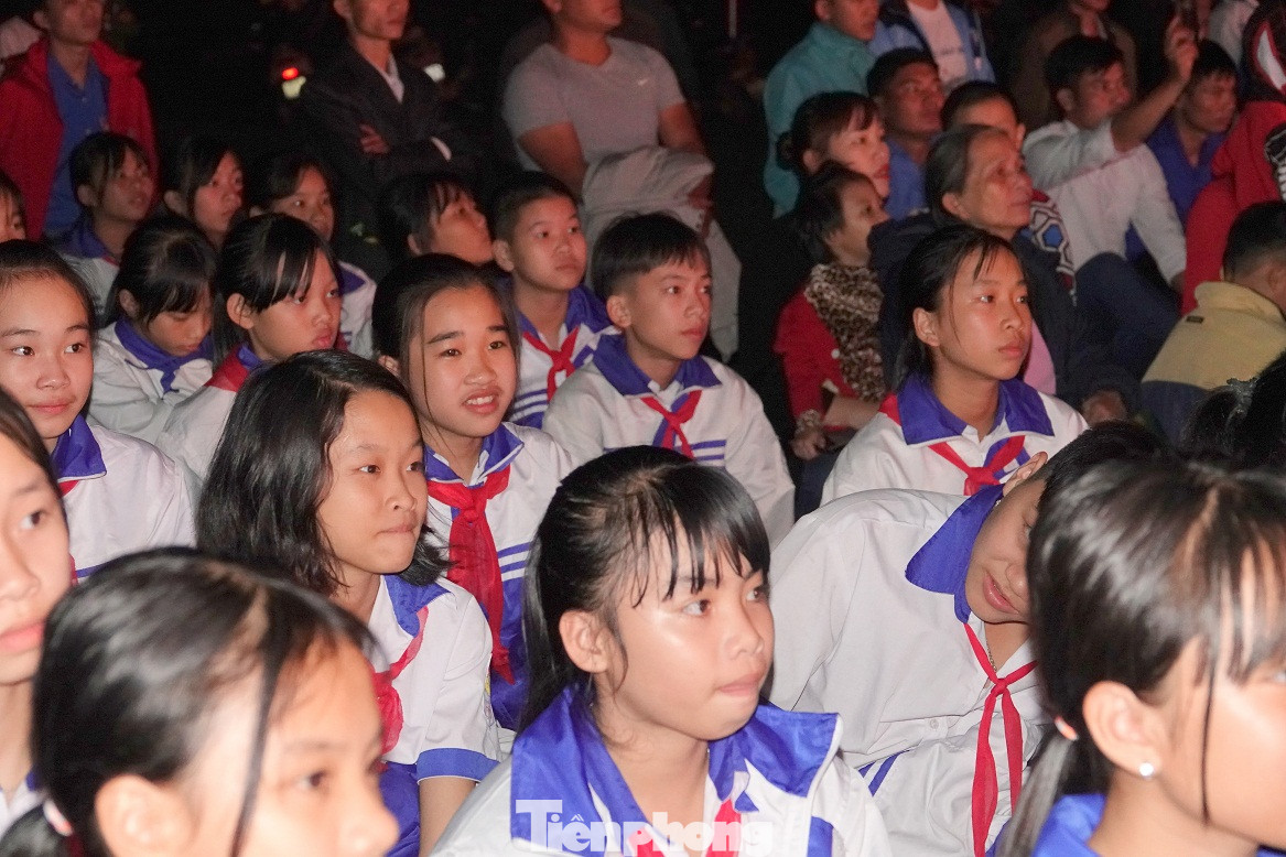 Quân đội chung tay vì người nghèo ảnh 7